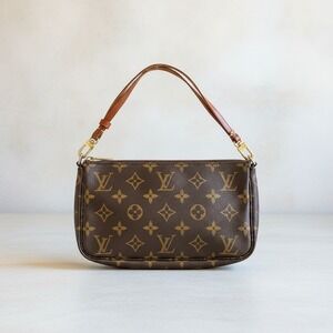 Louis Vuitton Monogram Pochette Accessoires Brown Canvas Shoulder Bag AR0050